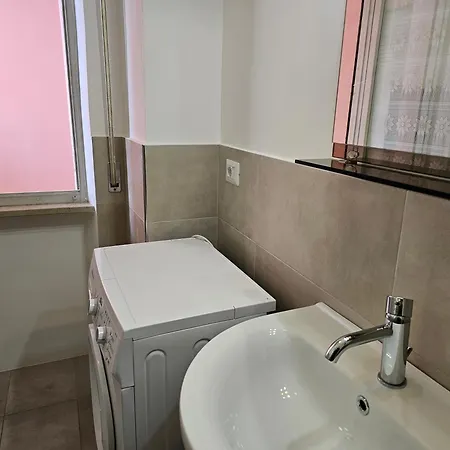 M072 - Marcelli, Trilocale In Con Piscina Apartment Marcelli
